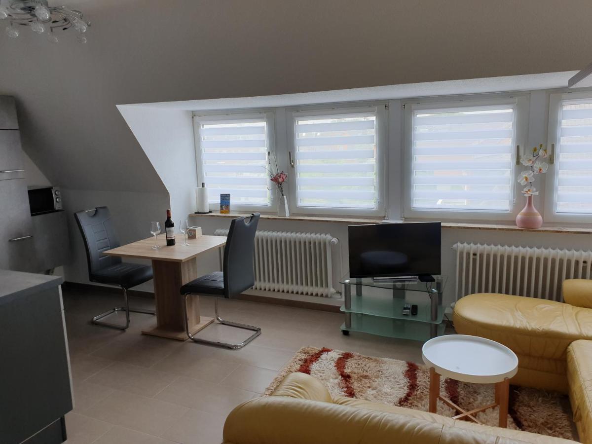 Ferienwohnung Julia Emden Eksteriør billede